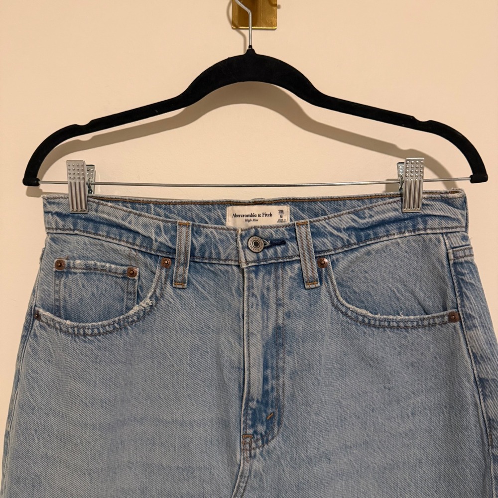 Abercrombie & Fitch High Rise Denim Midi Skirt Light Wash Front Slit Size 28 - Picture 3 of 3